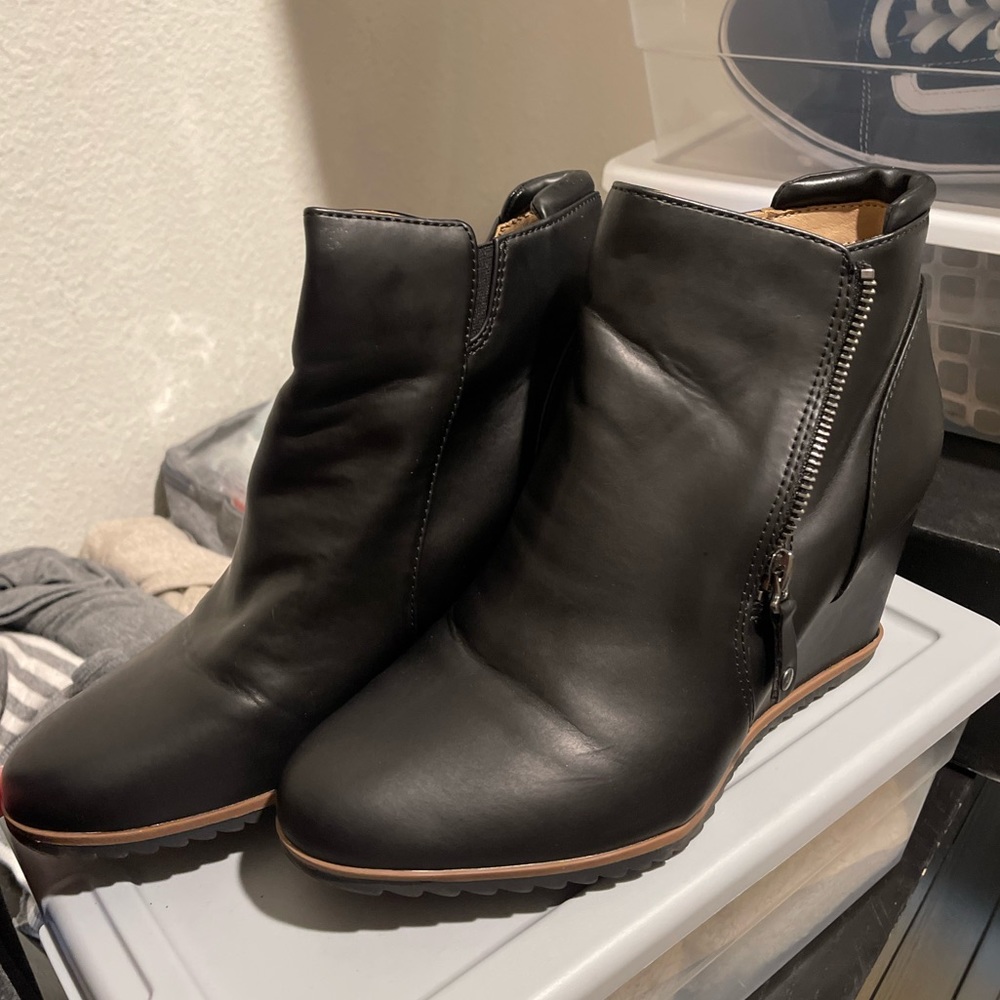 Sorel booties